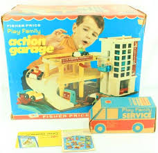 Fisher-Price Play Family Action Garage vintage toy