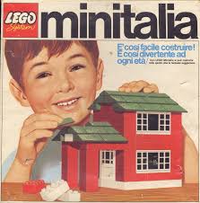 1970s LEGO buildings and town playsets