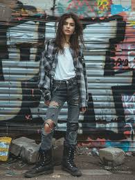 90s grunge ripped jeans