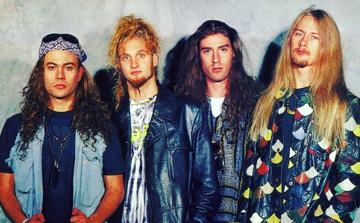 Alice in Chains artist image for 90s alternative rock songs