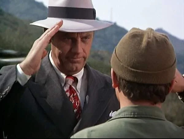 Henry Blake saying goodbye to the 4077th before leaving for home