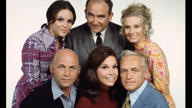 Later-seasons cast of The Mary Tyler Moore Show gathered together