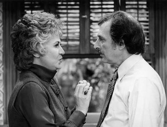 Bea Arthur and Bill Macy as Maude and Walter Findlay