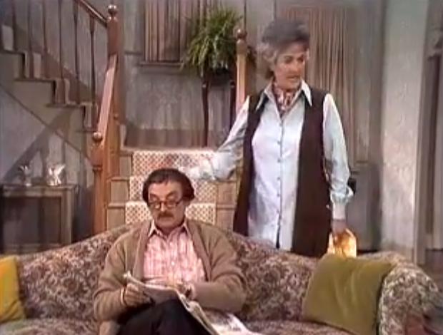 Bea Arthur as Maude Findlay in the Findlay living room