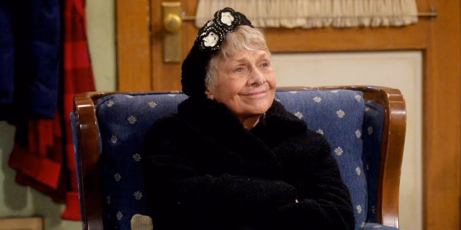 Estelle Parsons as Bev Harris in The Conners