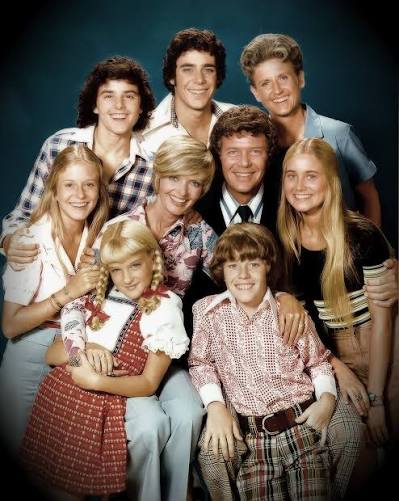 Complete Brady family publicity portrait