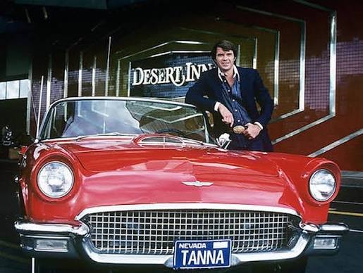 Dan Tanna with his red Thunderbird in Vega$