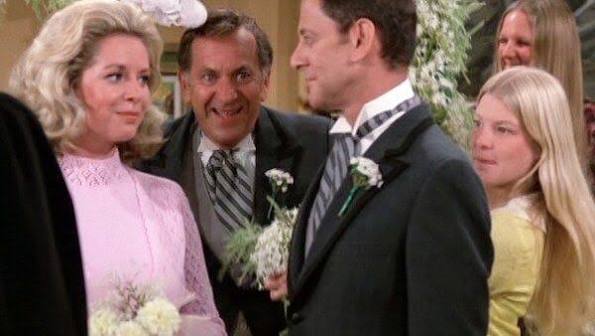 Official still from Felix Remarries, the final episode of The Odd Couple